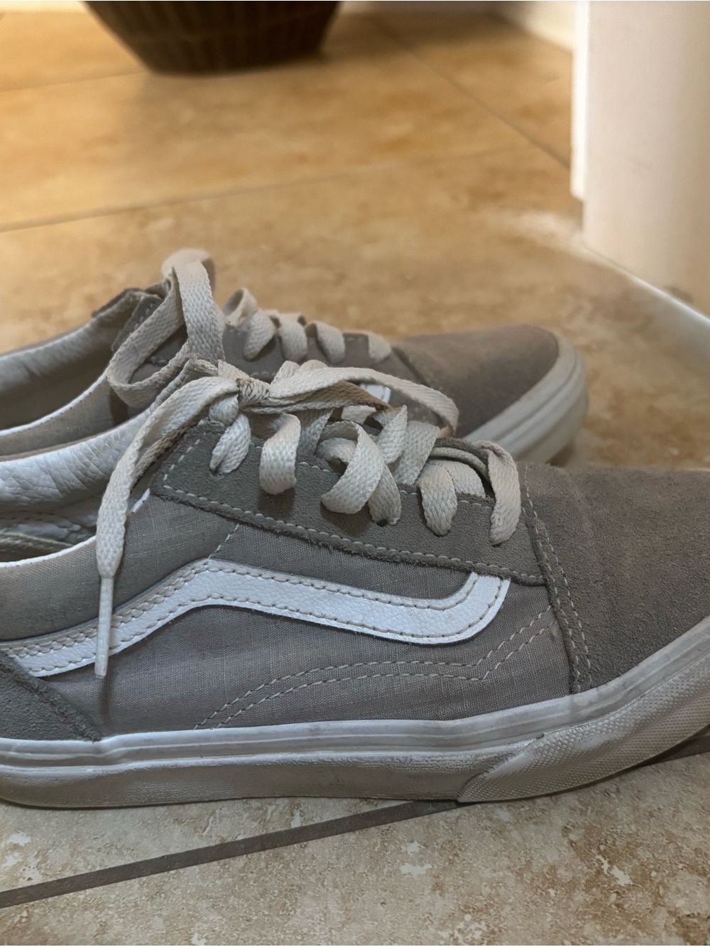 Kids Vans Gray Low-Top Sneakers with White Side Stripe